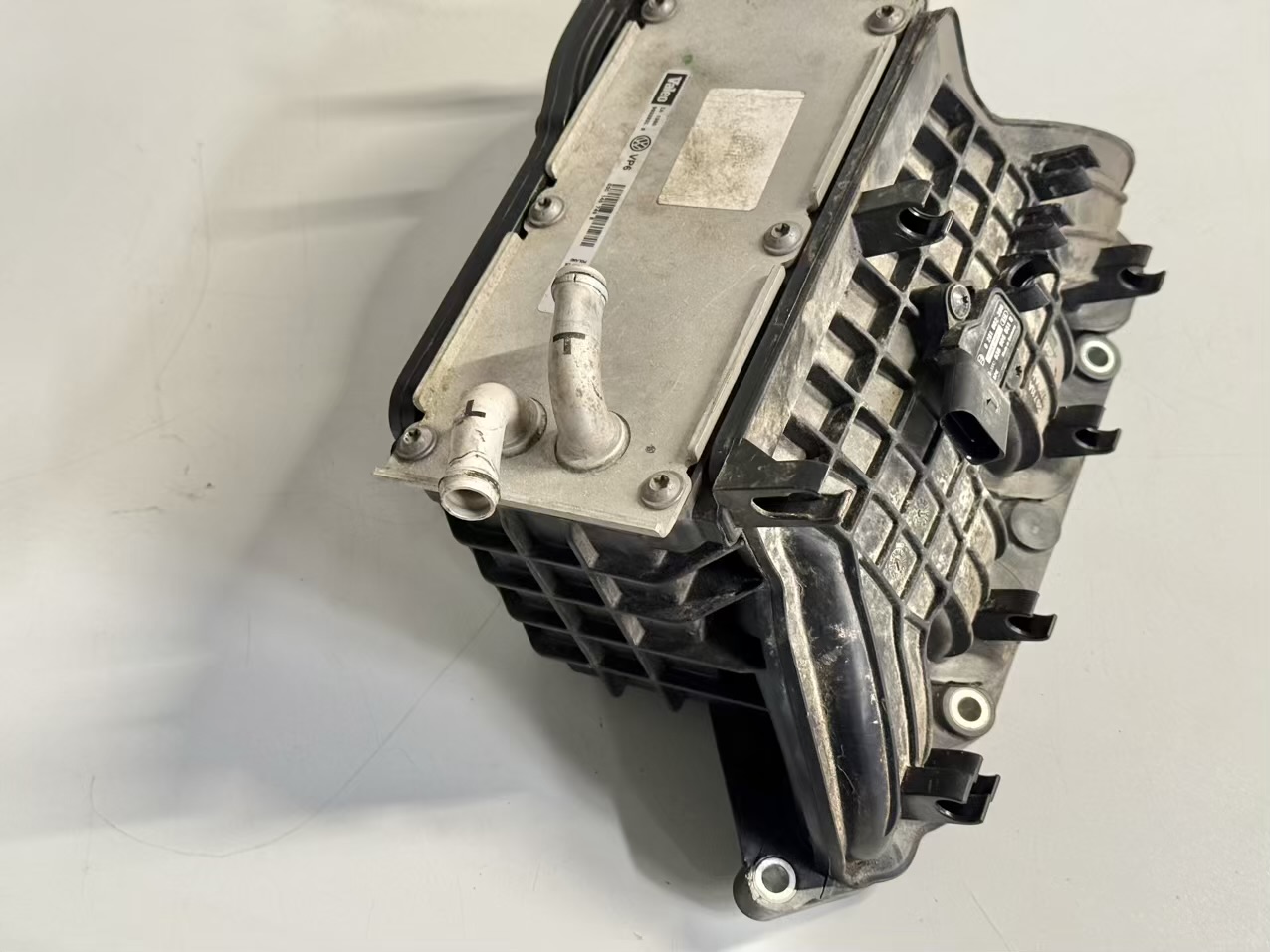 Ansaugbrücke Ansaugkrümmer VW Golf Plus 2009 1,4 TSI 03C129711, 03C145749