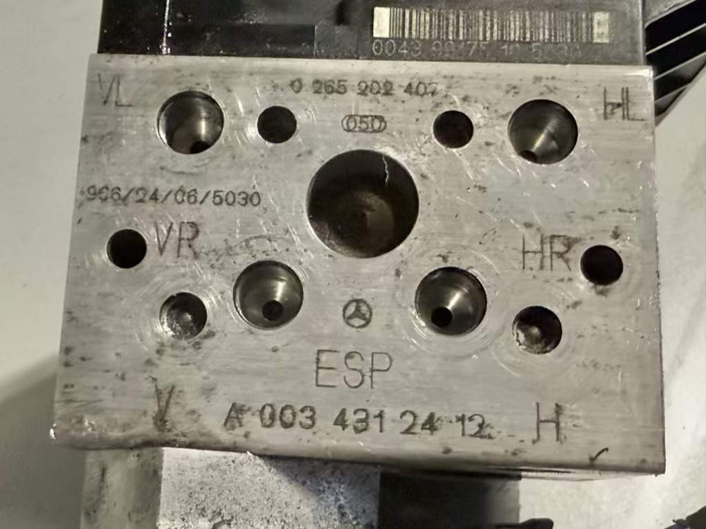 ABS Bremsaggregat ABS Block Mercedes BENZ CLK 320 1999 W208 A0034312412