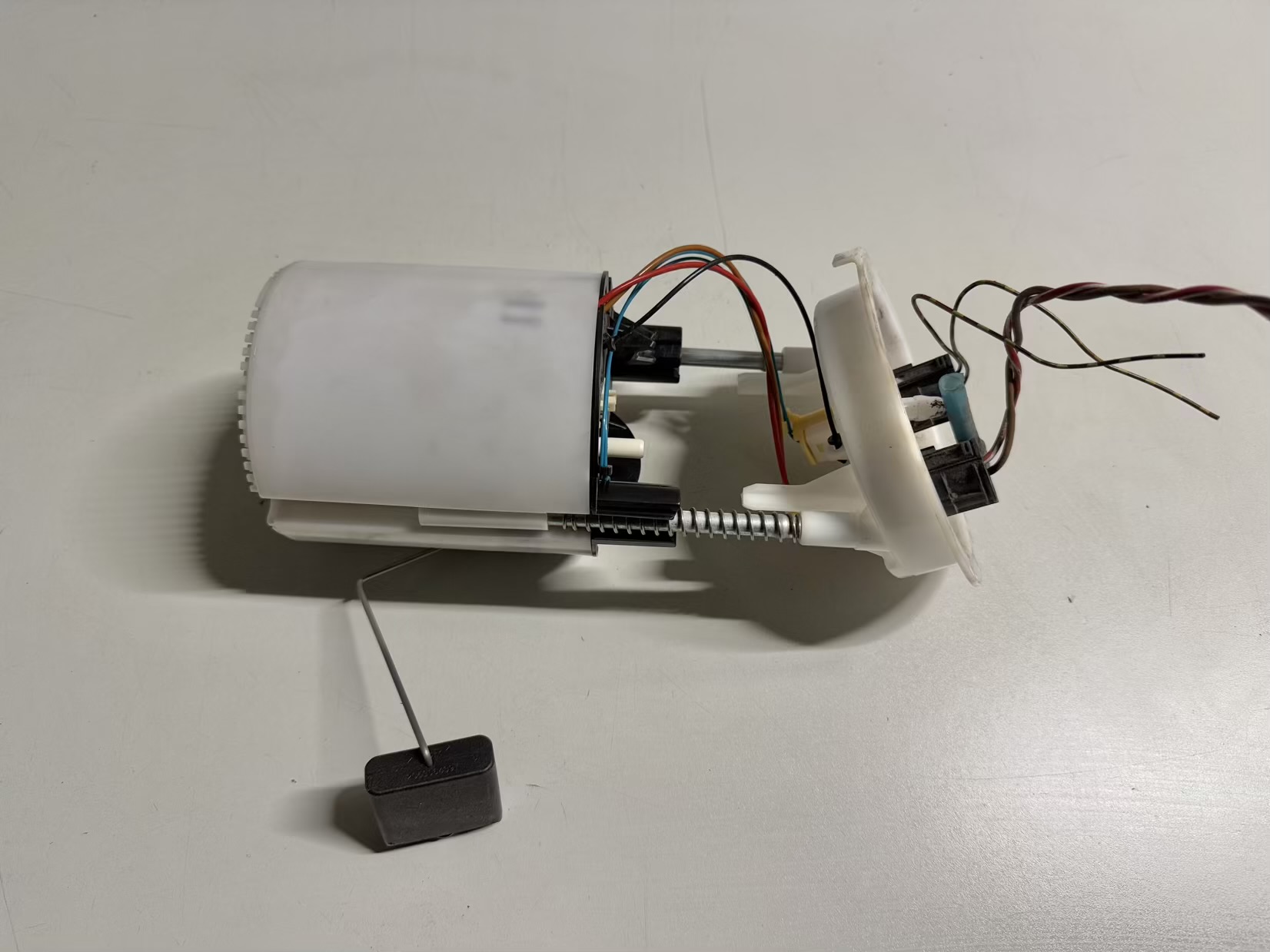 Kraftstoffpumpe tankgeber BMW 116i E81 2011 A2C53024940, A2C53031121