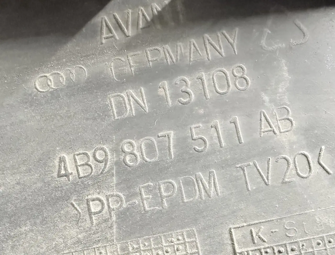 Stoßstange Hinten Audi A6 Avant 4B5 TDI 2.5L 2002 FC: LZ9W