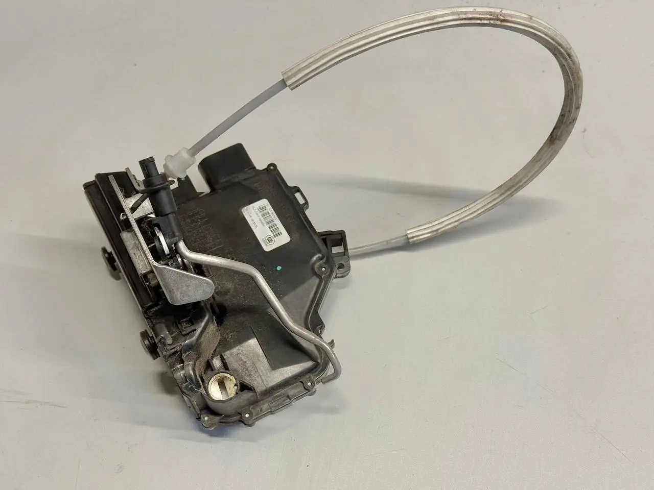 Türschloss mit Stellmotor vorne Links Audi A6 Avant 4B5 TDI 2.5L 2002 401837015