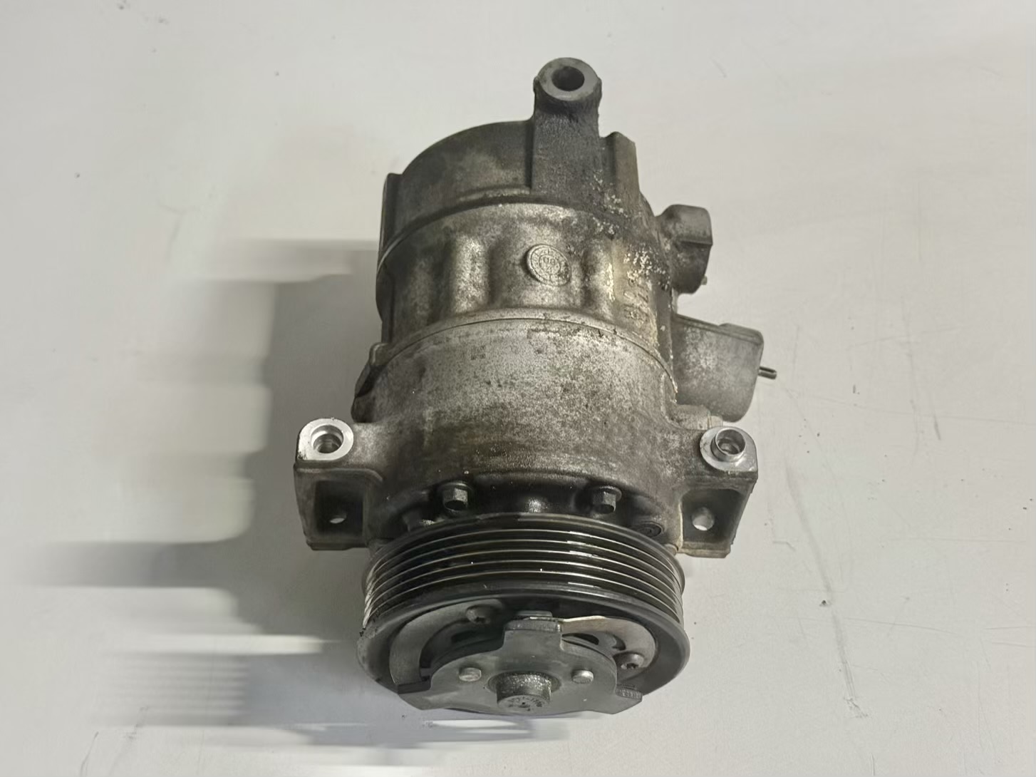 Klimakompressor Klimaanlage 2.0 TDI Passat 3C 2008 5N0820803